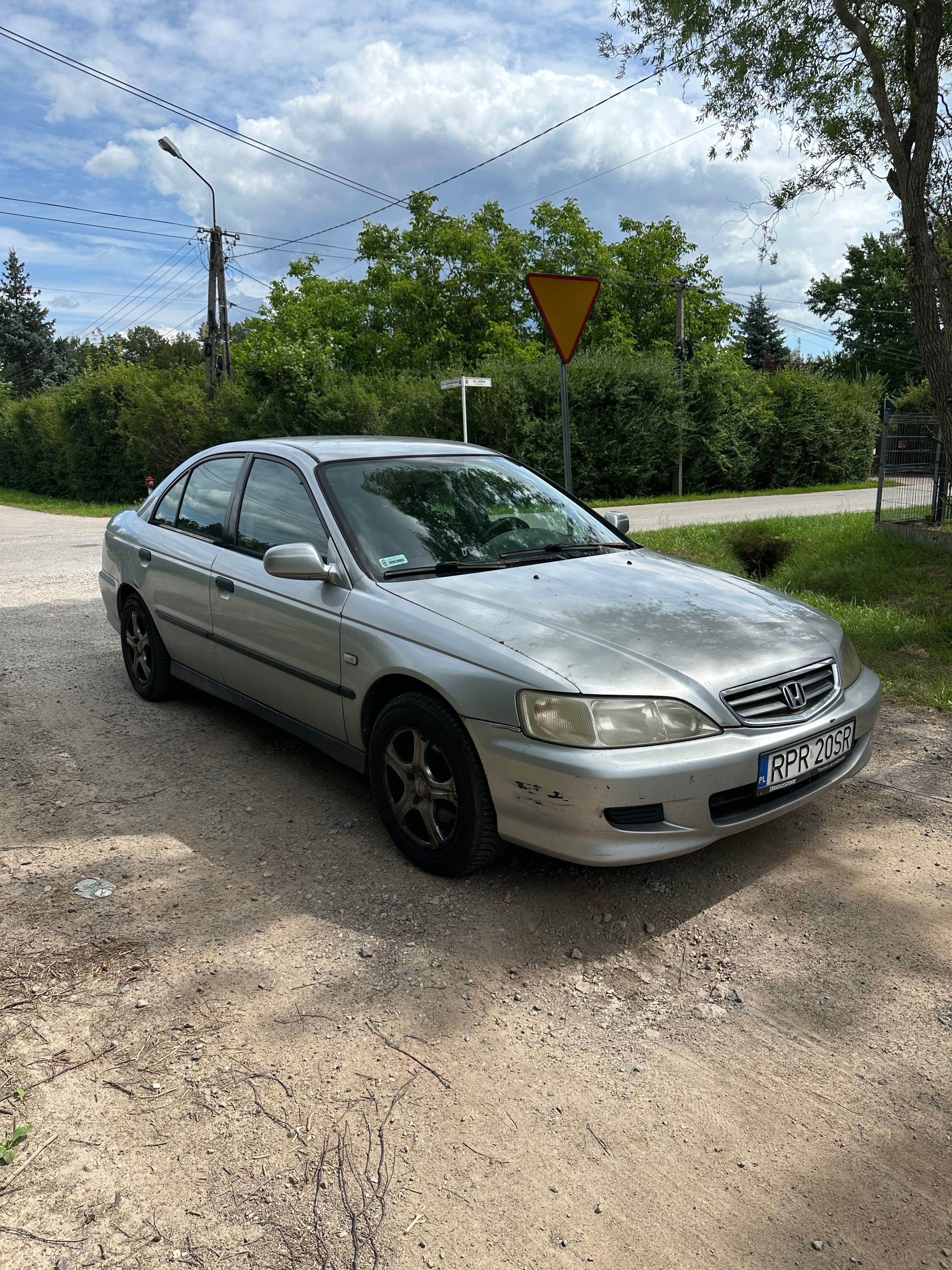 Honda Accord 1.8 VTEC + Gaz • 2001 rok