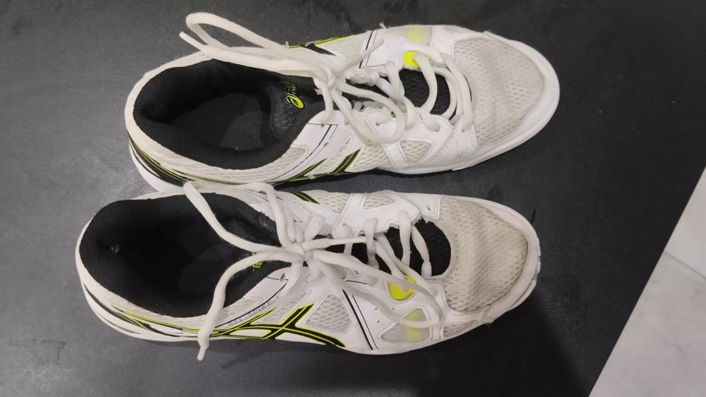 Sprzedam buty Asics