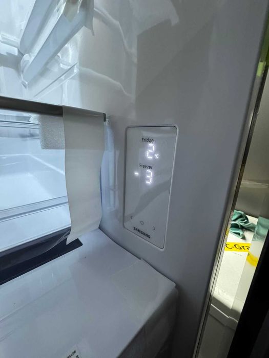 Lodówka SAMSUNG RB53DG703CB1EO No  203cm Nowa WiFi 75 cm