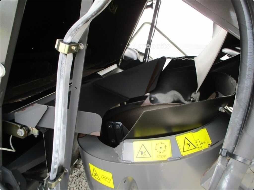 Claas LEXION 750