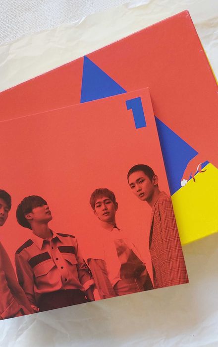 K-POP: SHINee - The Story of Light EP.1 (TUDO + extra incluídos)