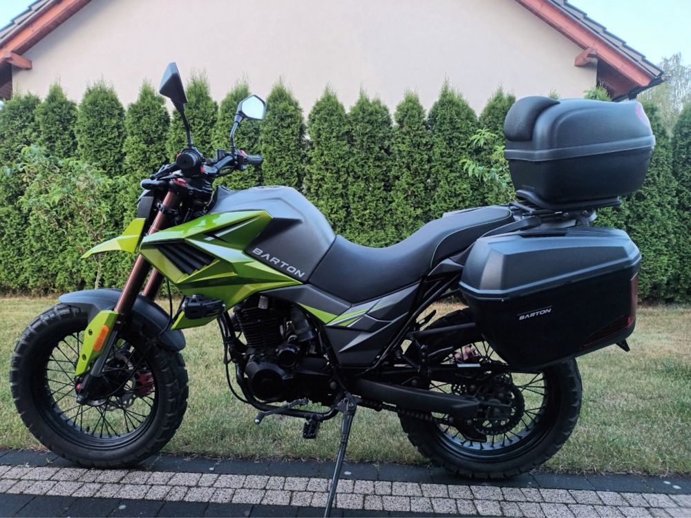 Barton hyper z kuframi