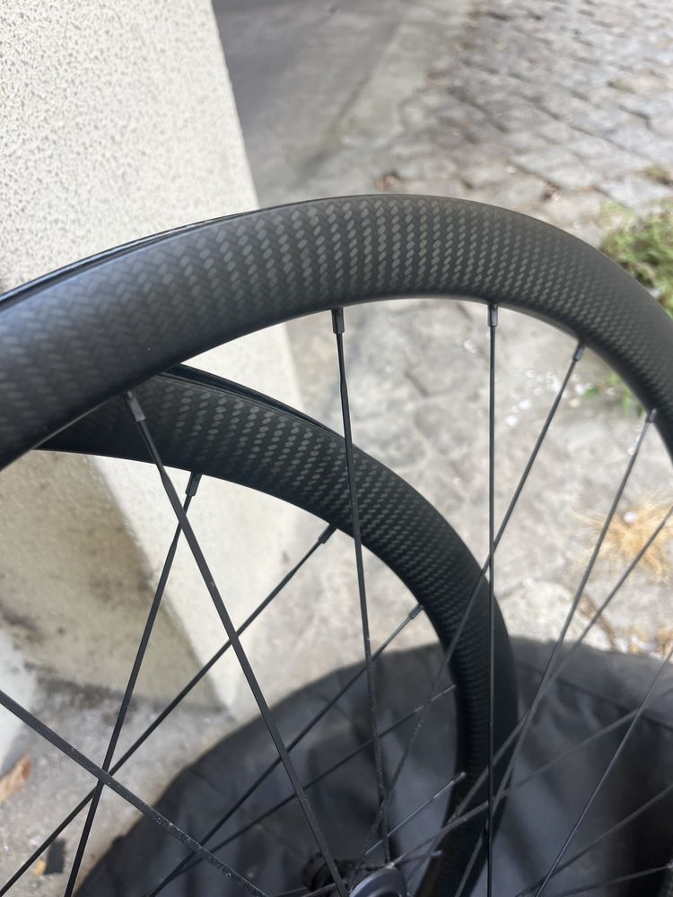Rodas Mavic Cosmic sl 32 carbon