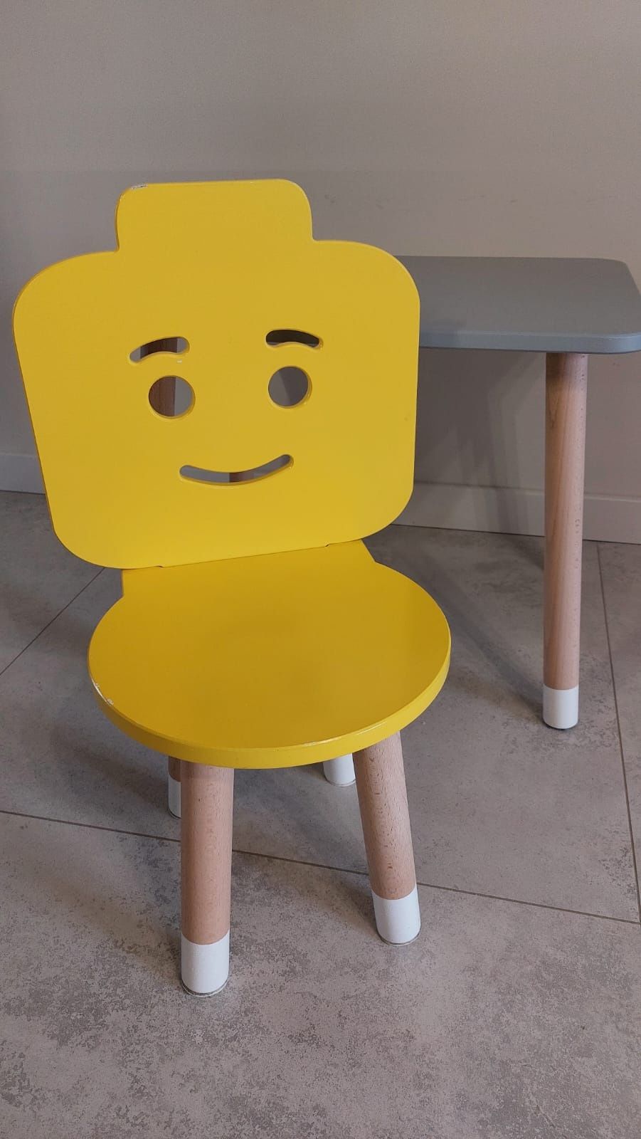 Krzesło dziecięce lego + stolik