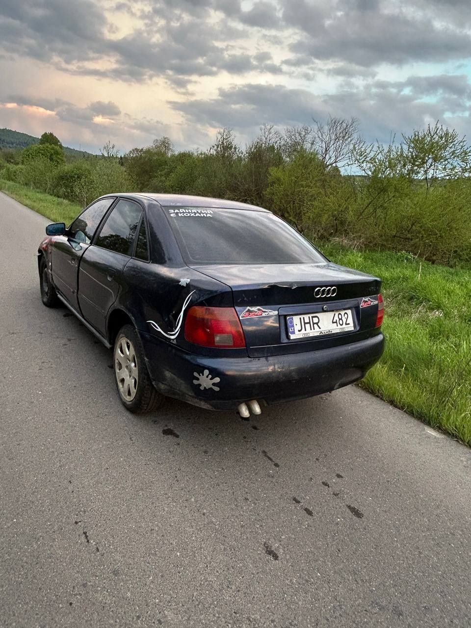 Продам авді а4б5