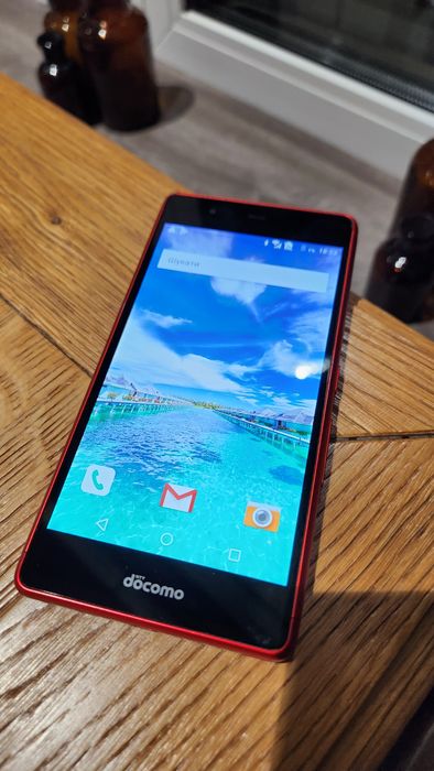 Fujitsu F05J ексклюзив червоний 2/16