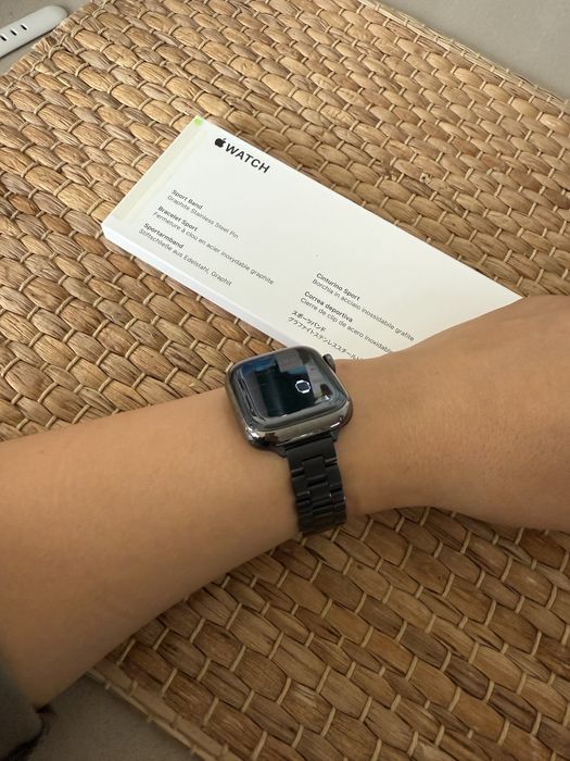 Apple Watch 8 Graphite Steel case Cellular 41mm + 2 braceletes