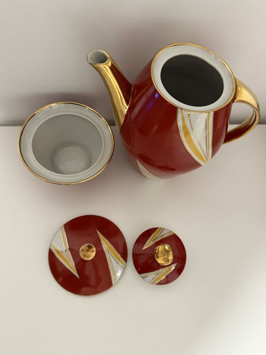 Ćmielów czerwony serwis