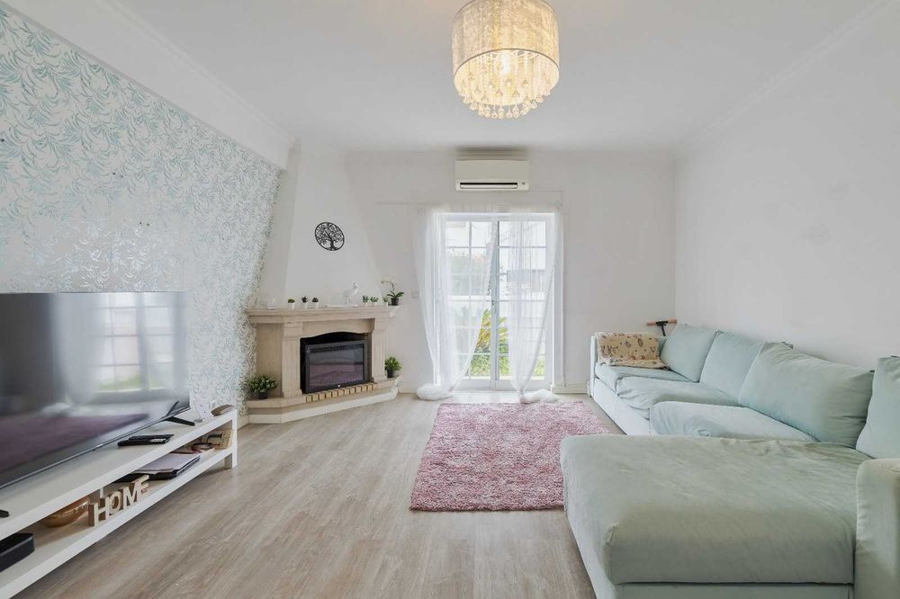 Vende-se mobiliário