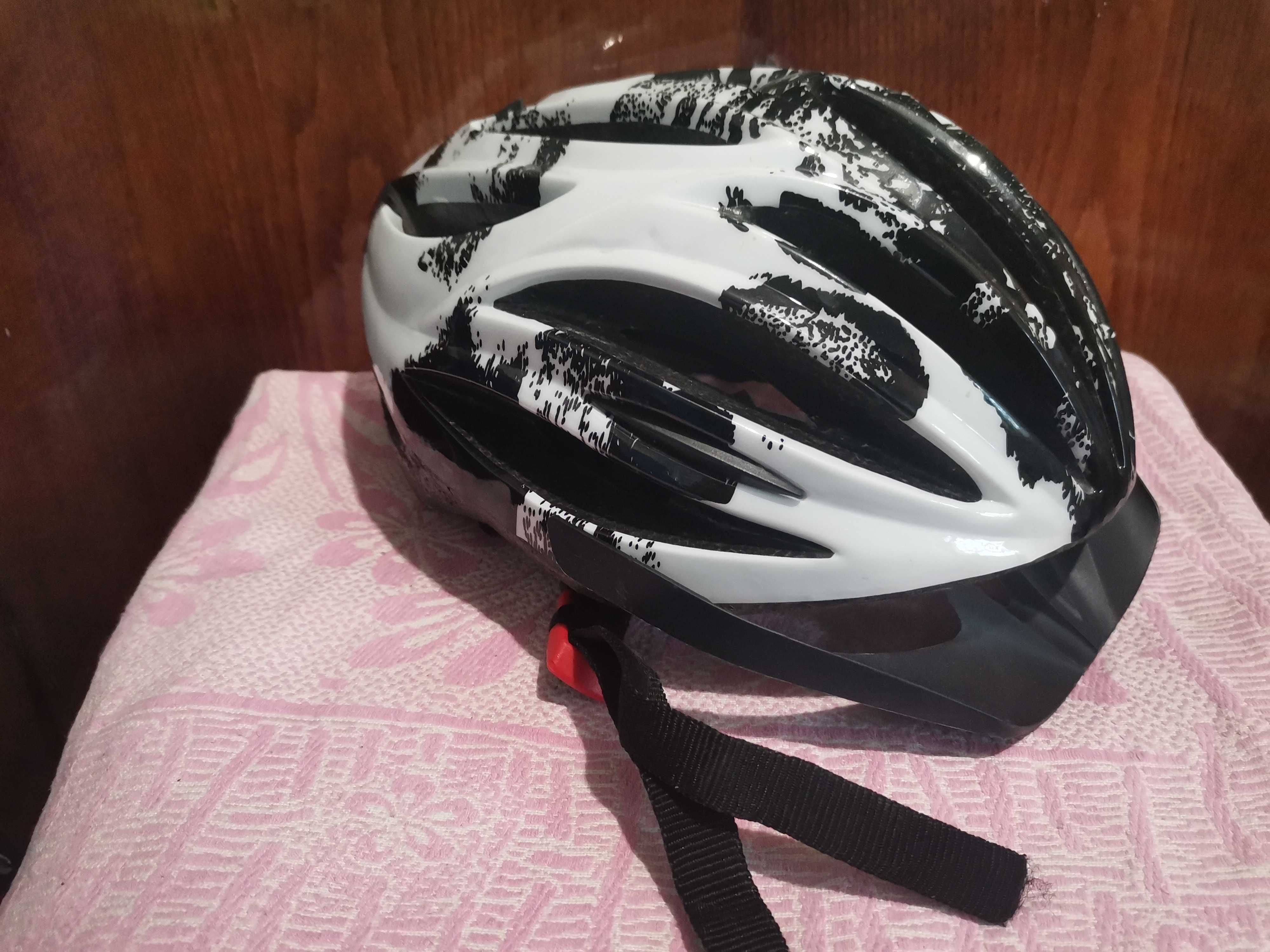 Велошлем, шлем для велосипеда.
