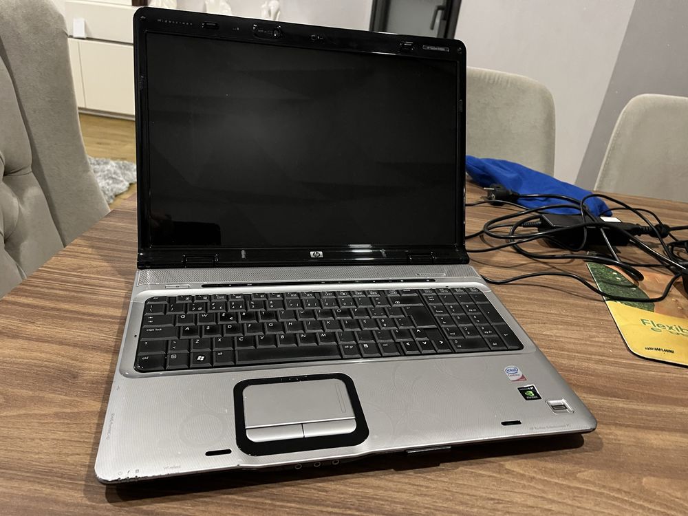 Portatil hp dv9000