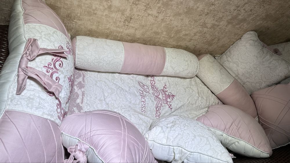 Дитячий постільний набір princesa  для ліжка для новонароджених
