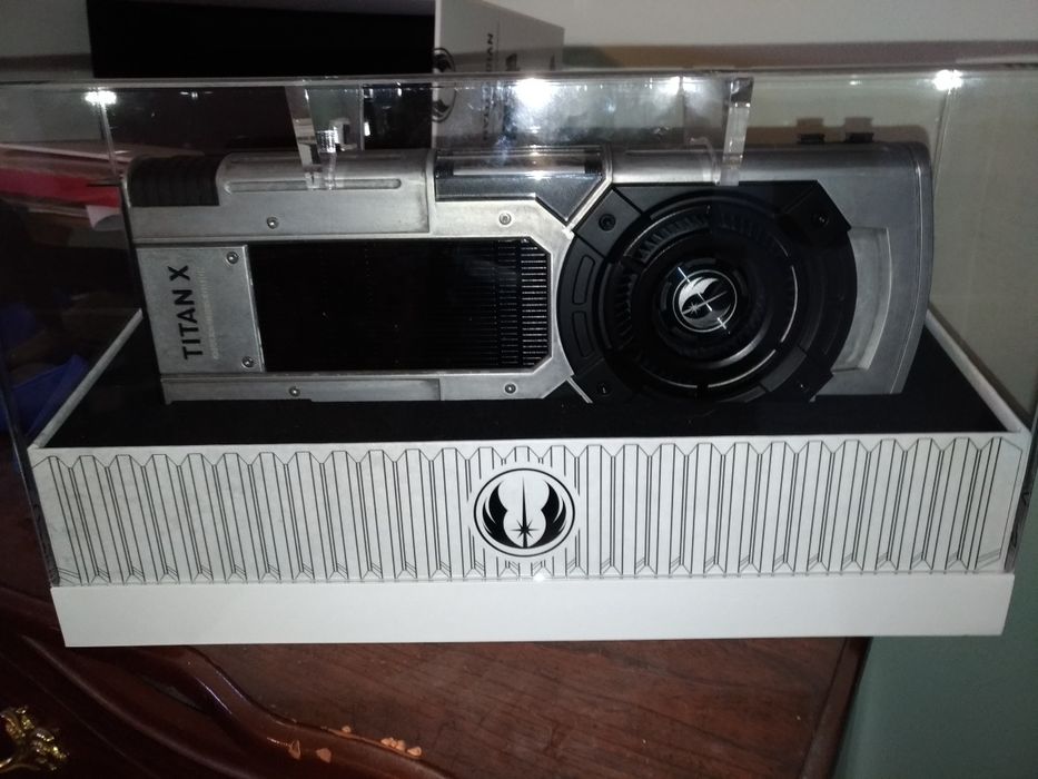 GTX Titan Xp Edição de Coleção StarWars