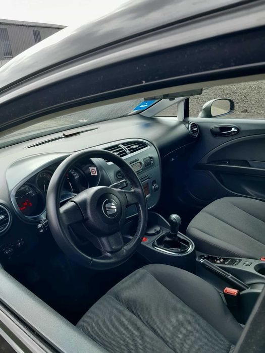 Seat Leon 2007r 16 MPI 102KM Klimatronic Grzane fot 177000km z Niemiec