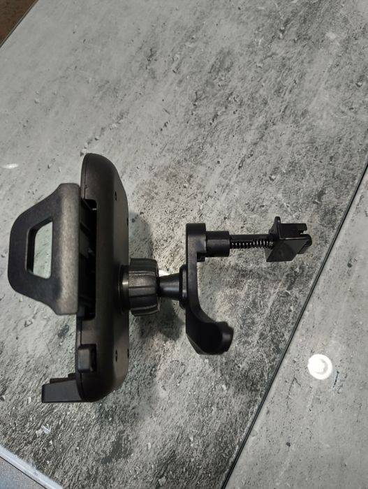 Suporte telemóvel para o carro