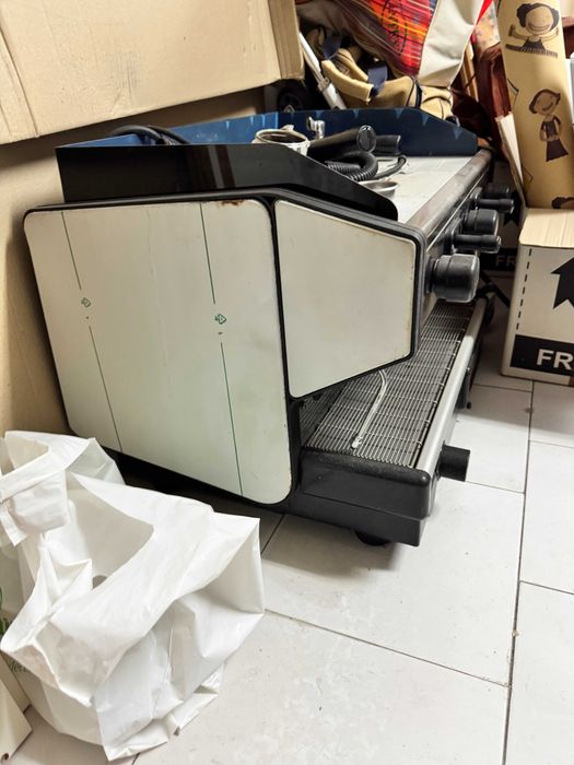 Máquina de café profissional La Spaziale Super 3000