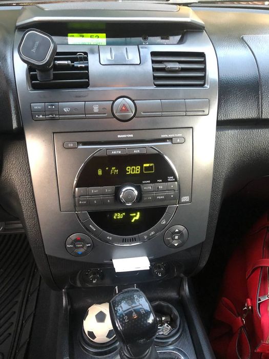 Ssang Yong Rexton 2,7Tdi МКПП, 2008