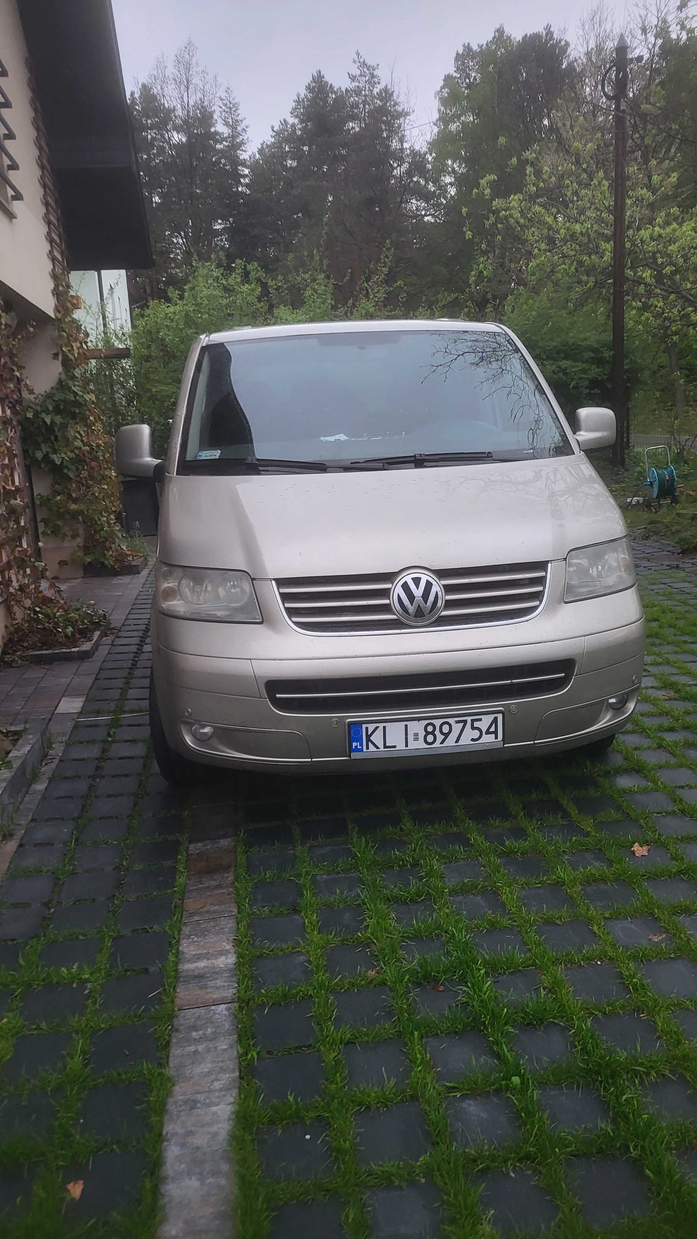 Volkswagen Caravele T5