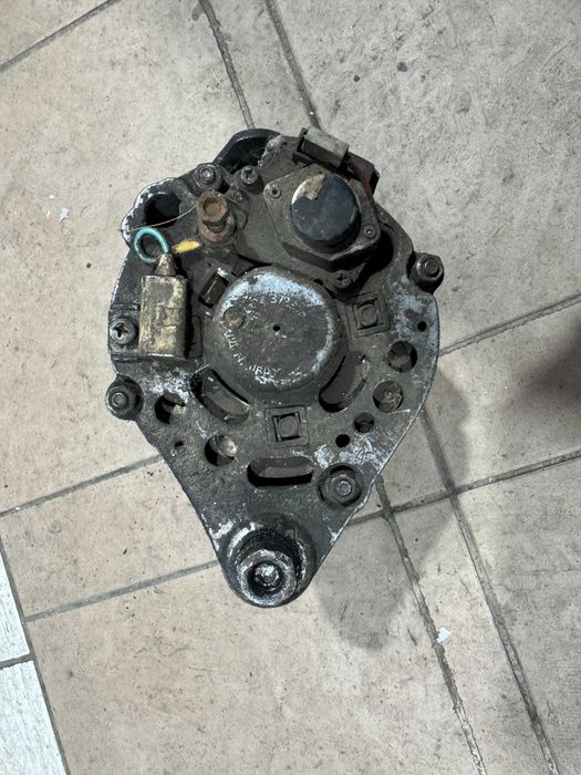 ВАЗ 21213 генератор, карбюратор, трамбльор, паливний насос