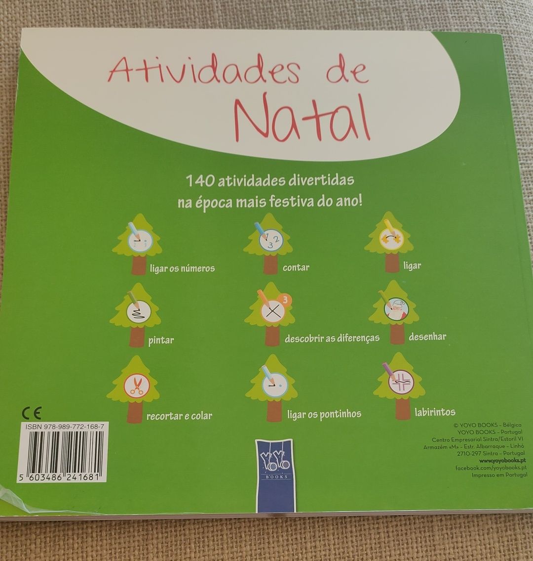 Livro Infantil  com atividades de Natal