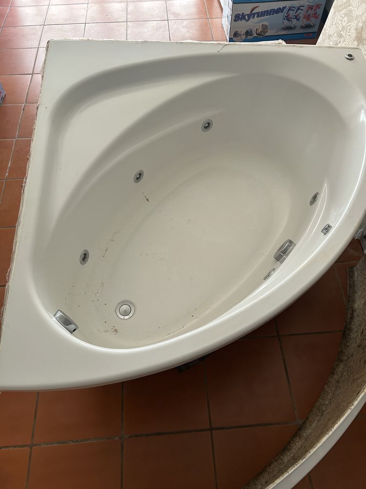 Banheira de hidromassagem Roca