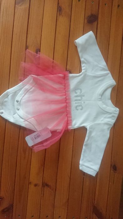 Body z spódniczką tiulową