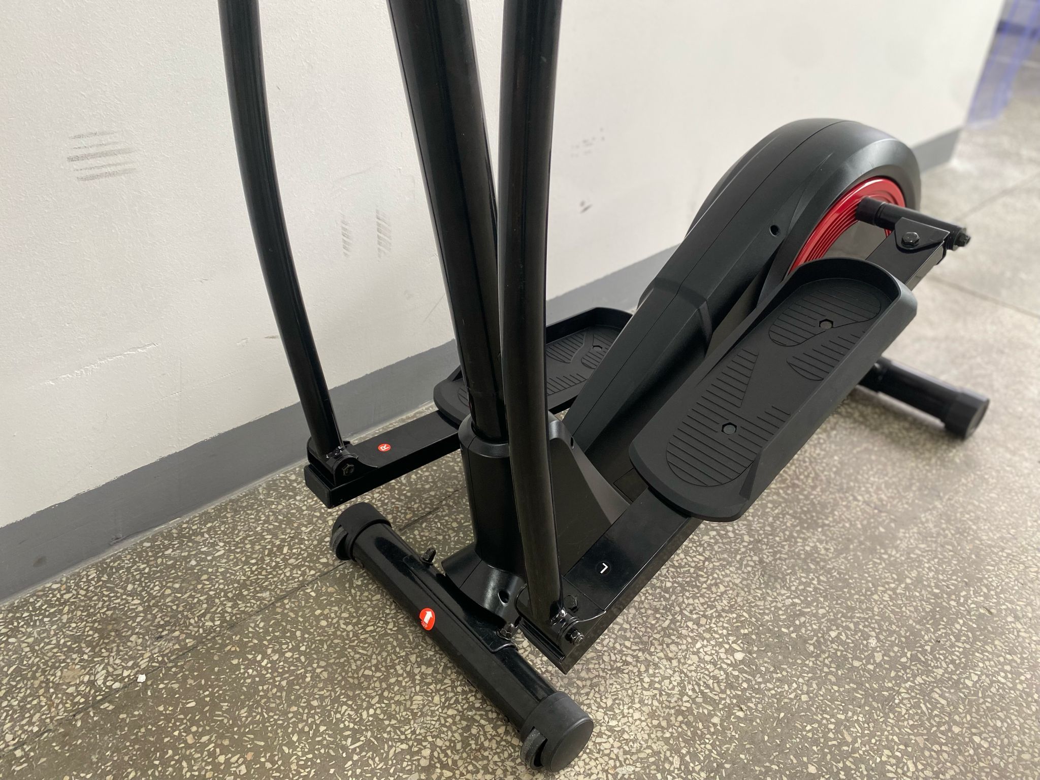 Orbitrek CARE Fitness CE-665 21 programów do 120 kg