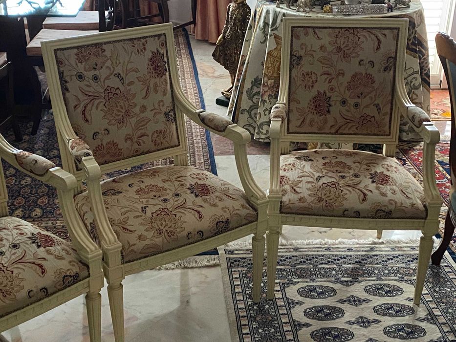 4 cadeiras de salão