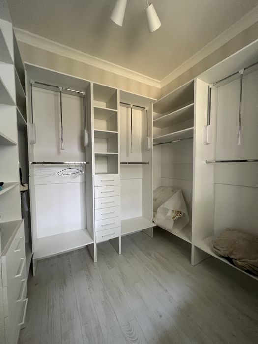 Продам СВОЙ коттедж Лесное дом в Лесном почти даром,купить дом Лесное