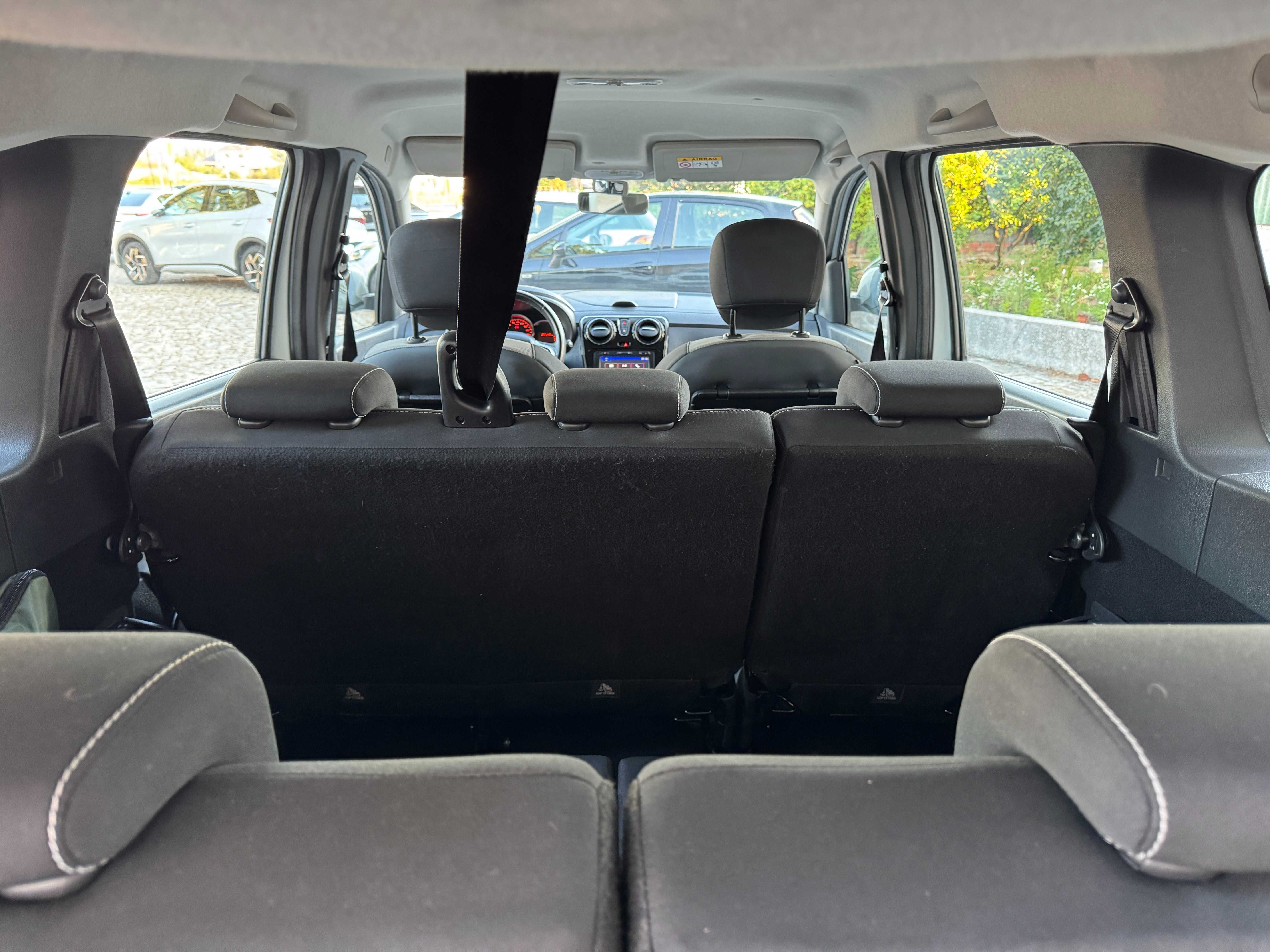 Dacia Lodgy 1.5 Blue dCi Stepway 7L