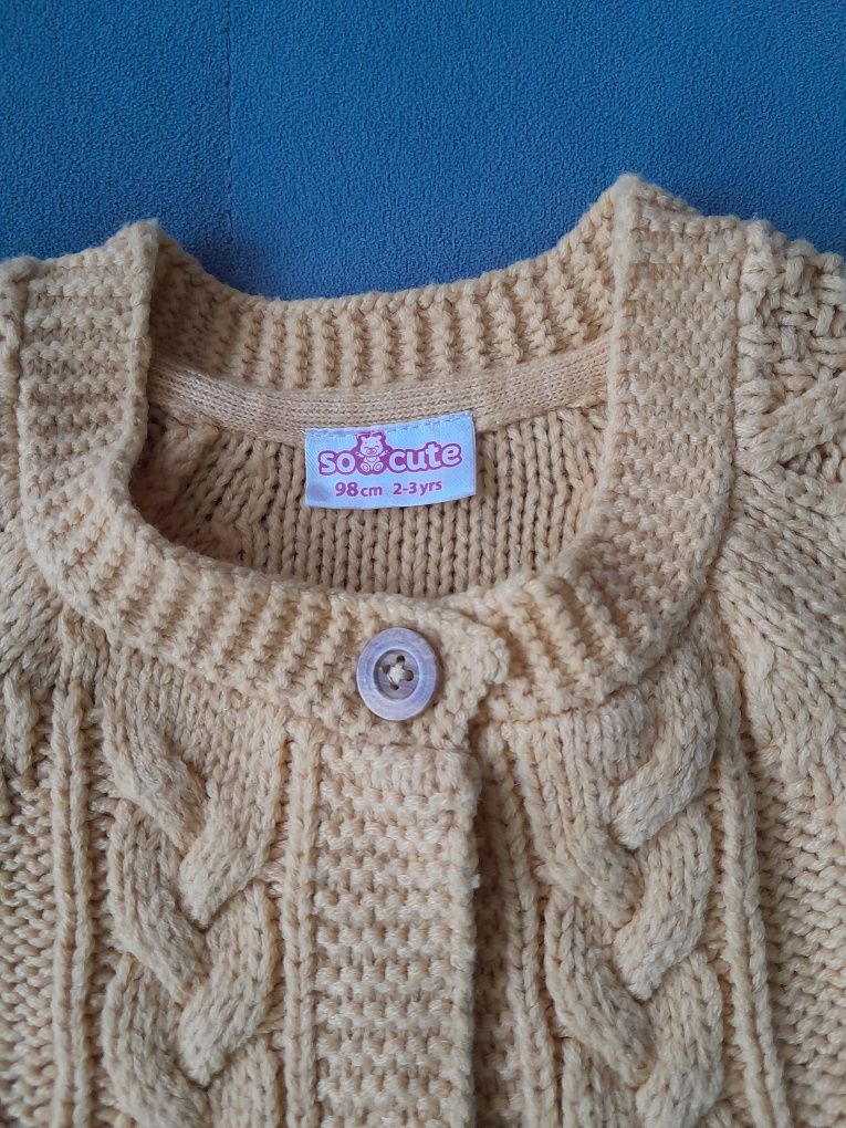 Nowy sweter, sweterek dla dziewczynki r. 98
