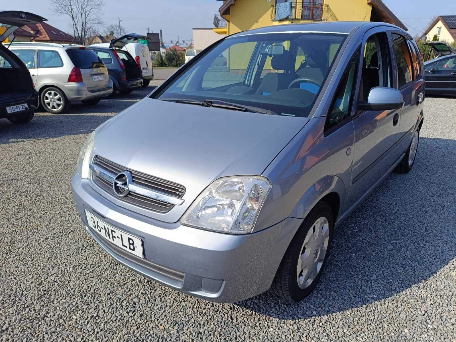 Opel Meriva A 1,6 benzyna 2003 rok klima hak opłacona zadbana