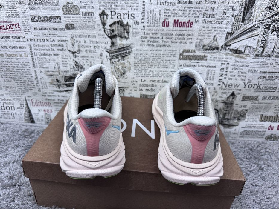 Оригінал ! Кросівки Hoka One One Clifton 9 Розмір 40