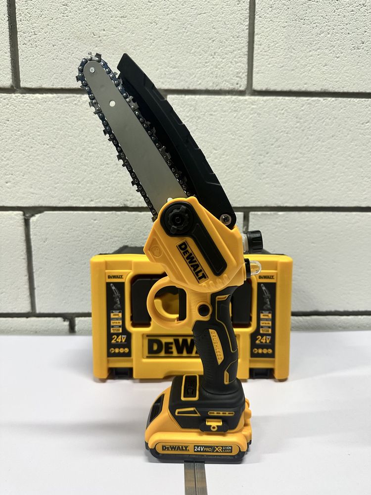 Акумуляторна міні пила dewalt dcm 160n змазка цепка