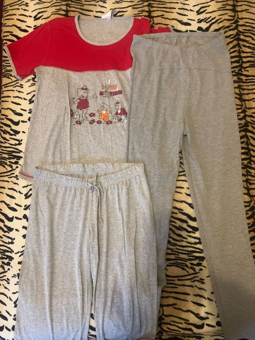 Віддам легінси для вагітних та піжаму для годування