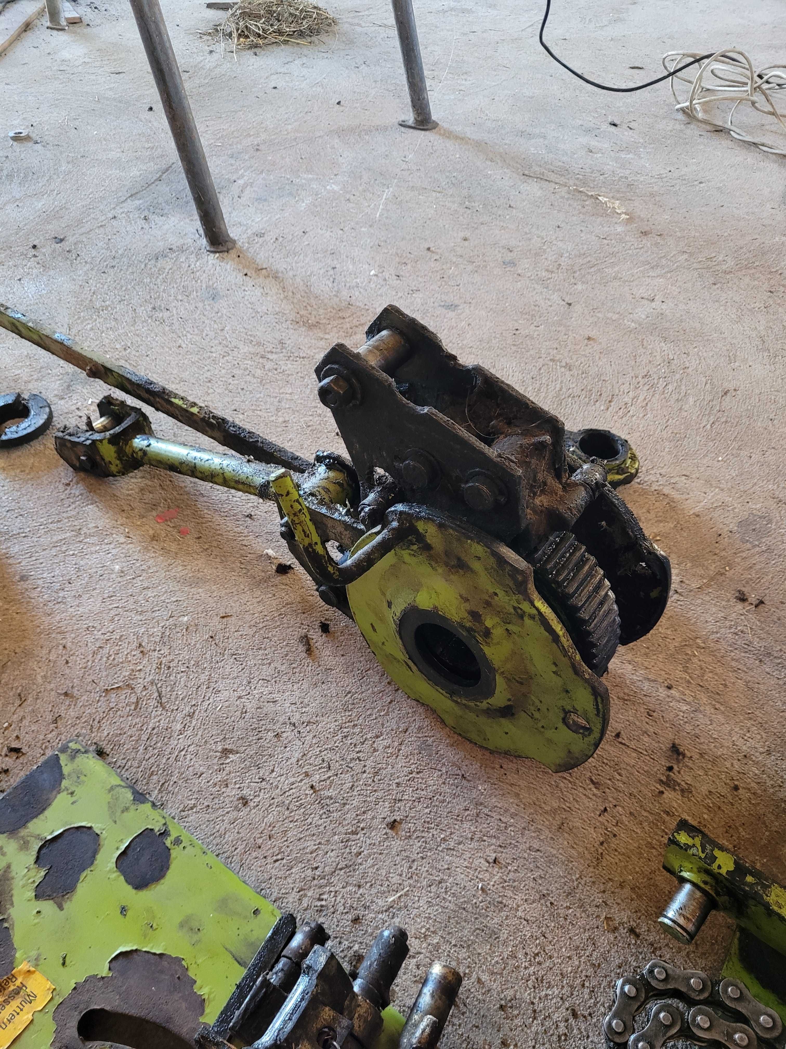 Kompletny napęd posuwu taśmy Claas Sprint 330S