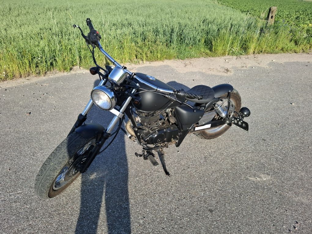 Suzuki GZ 125 Marauder motor Cafe Racer Bdb Stan  2002 rok  26 tys naB