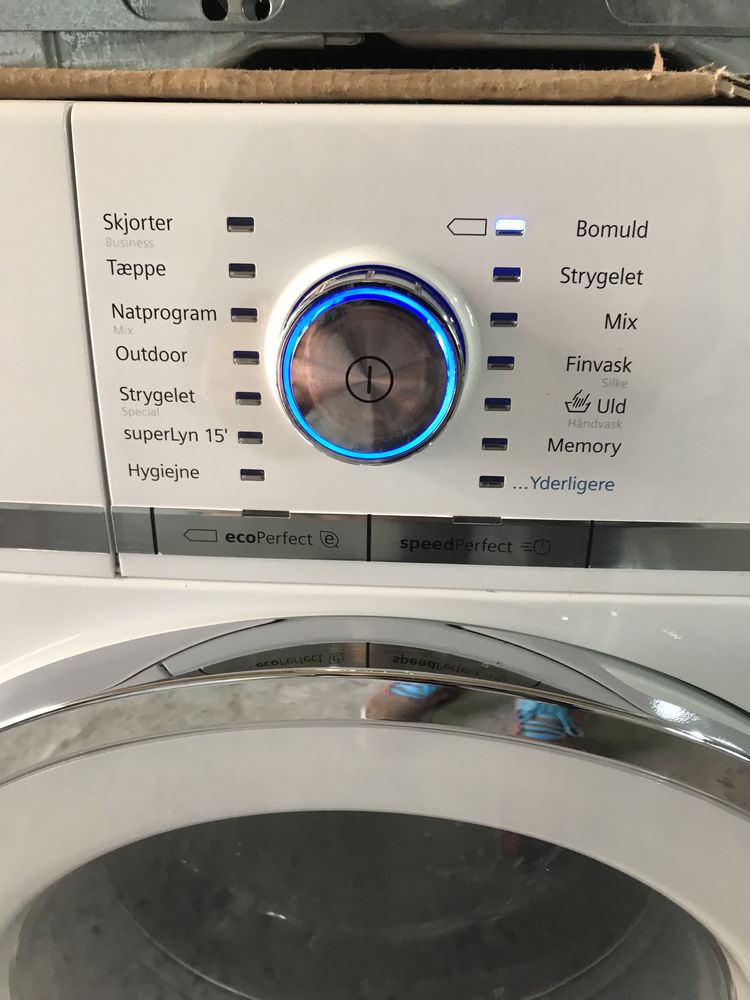 Пральна машина Siemens IQ 800 . Made in Germany