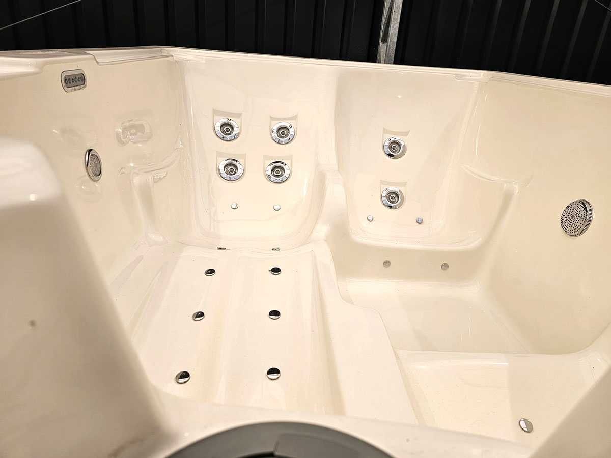 Jacuzzi SLIM 3os mini jakuzzi slim OD RĘKI balia spa HOT TUB EUROLINE