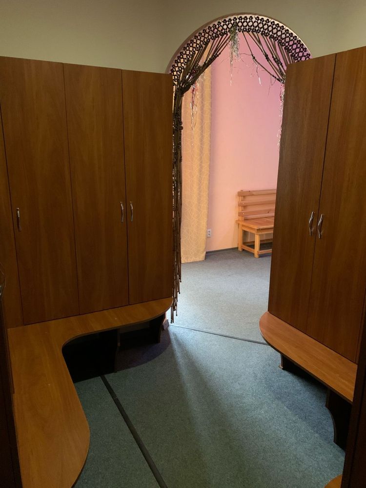 Сдаются офисные помещения 200 м²..