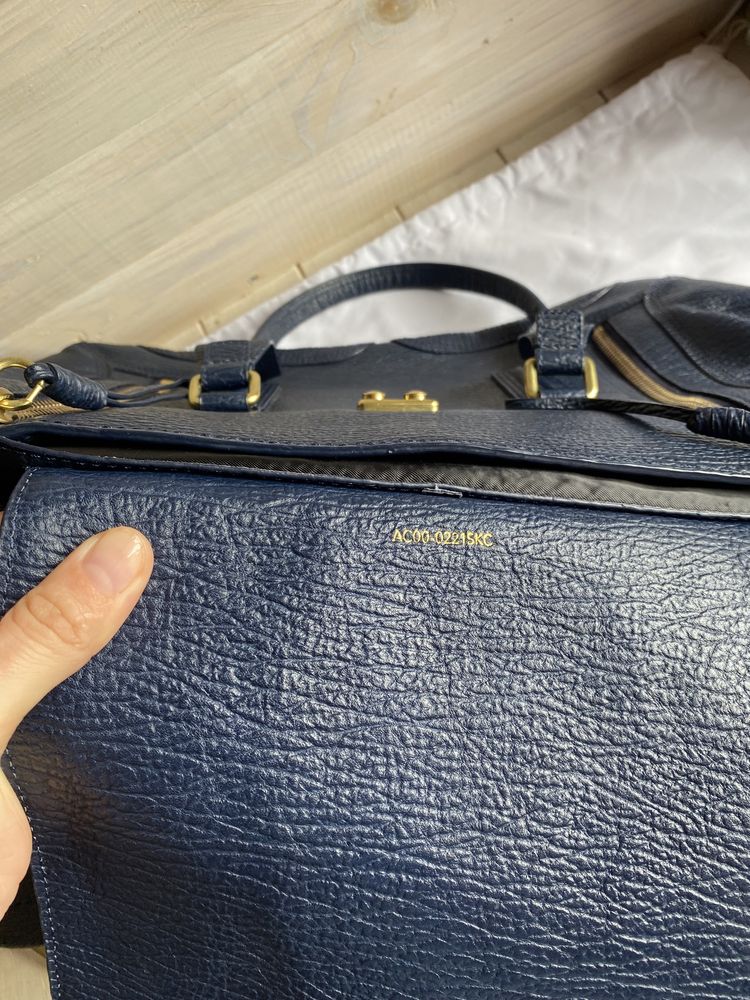 Salvatore Ferragamo оригінал сумка Обмін