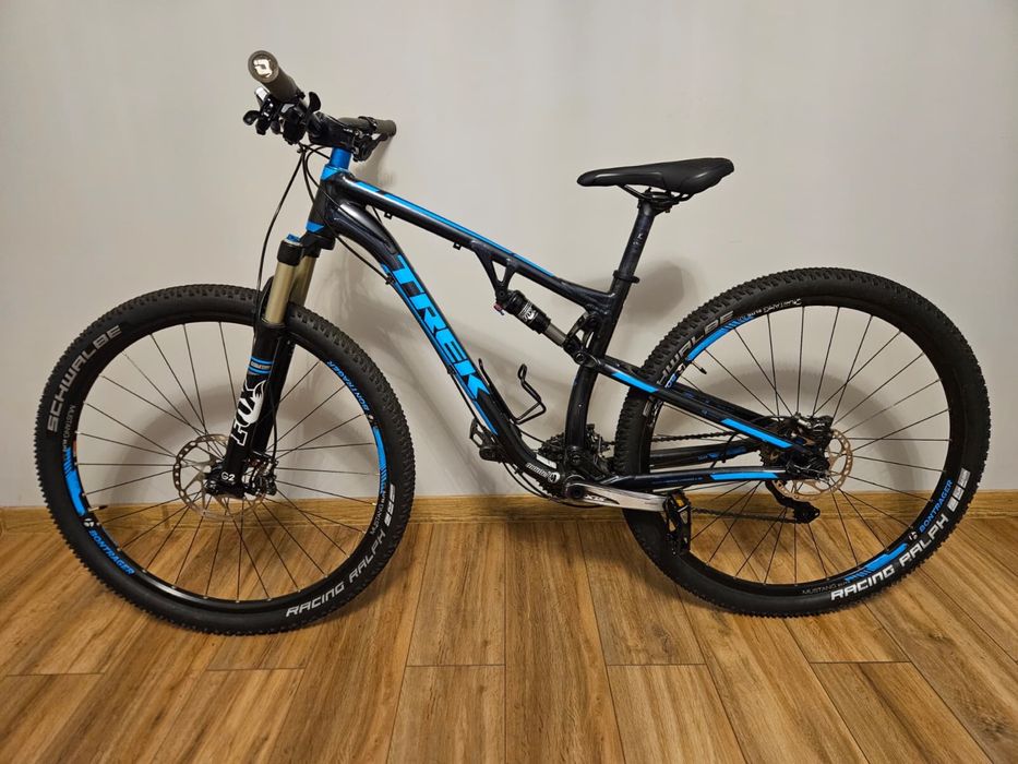FULL  Trek Superfly 8 29er amor Fox rama 18cali M 2x10 XT
