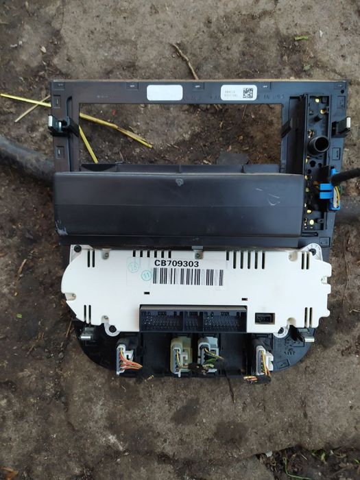 Блок управления печкой климатом мерседес мл w163