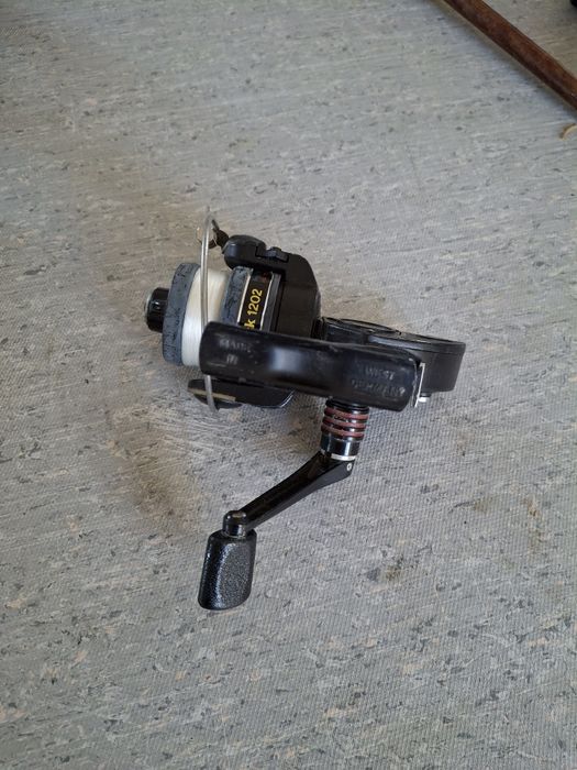 Stare kołowrotki wędkarskie