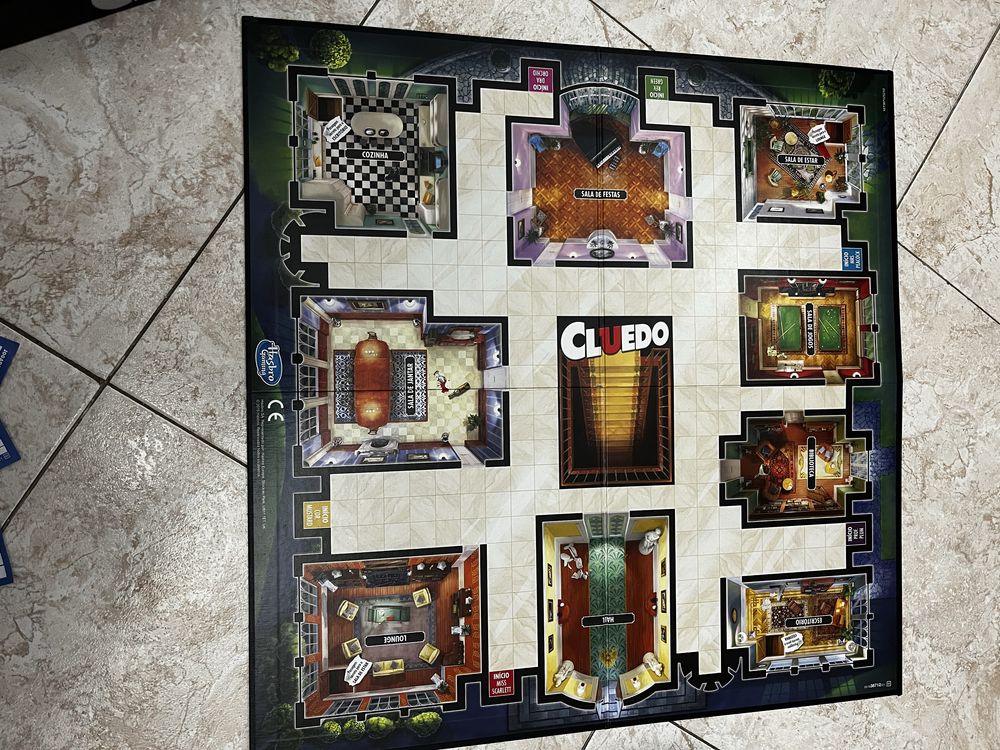 Jogo cluedo ( portugues)