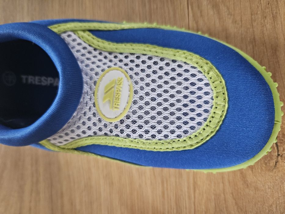 Trespass buty do wody 29 firmowe wygodne nowe