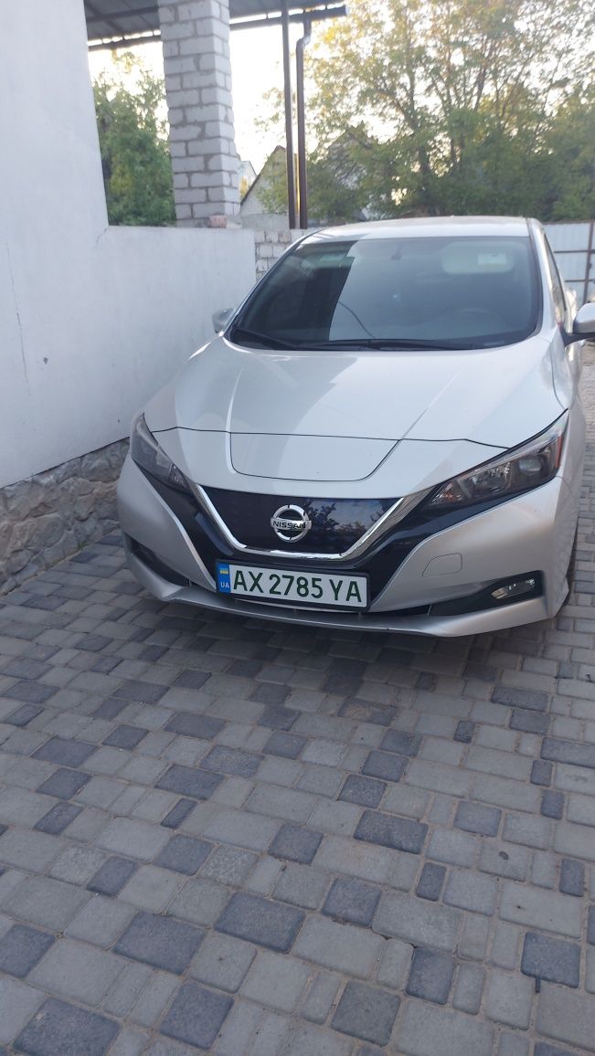 Продам Nissan leaf SV 2018г.в./обмен на авто дешевле