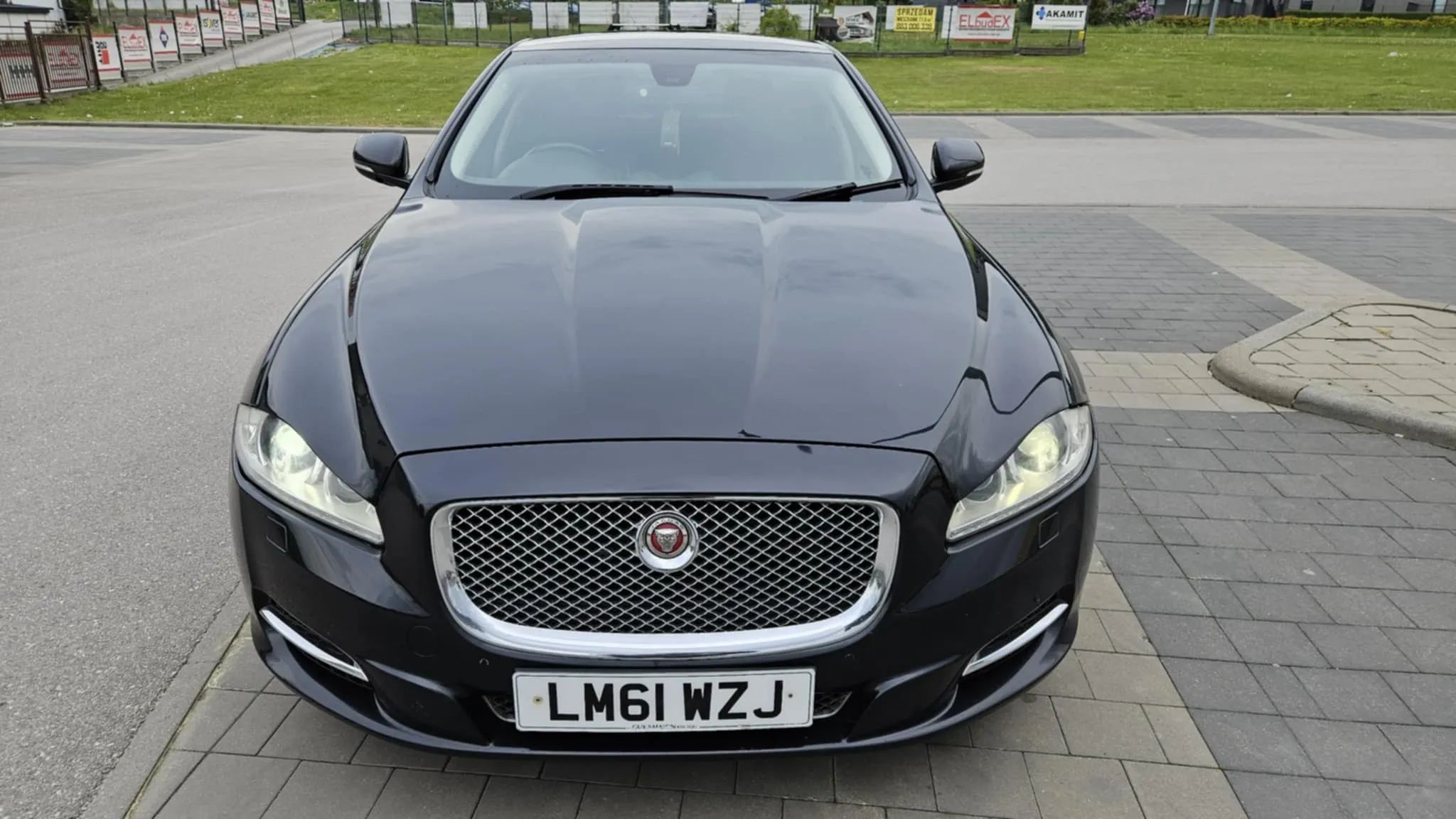 Jaguar XJ Jaguar XJ X351 3.0 diesel 2011 Premium Luxury Anglik UK