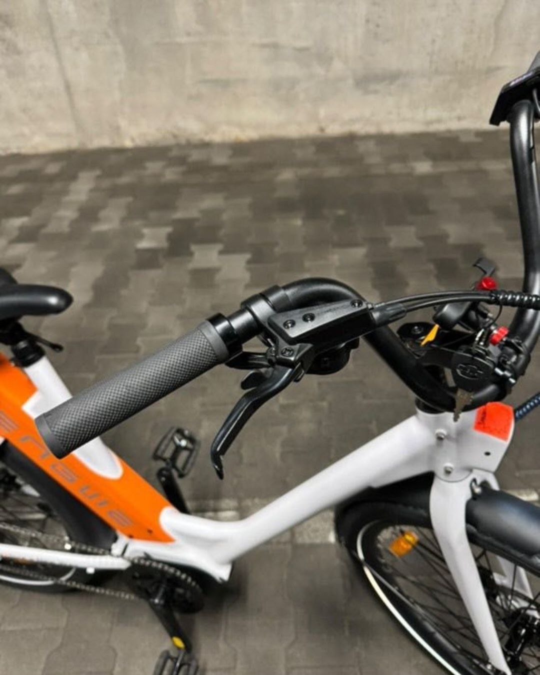 Miejski Rower Elektryczny ENGWE P275ST 250W 19.2Ah 260KM Samsung