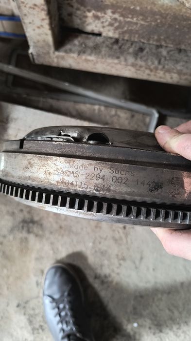 Демферний маховик пассат б5